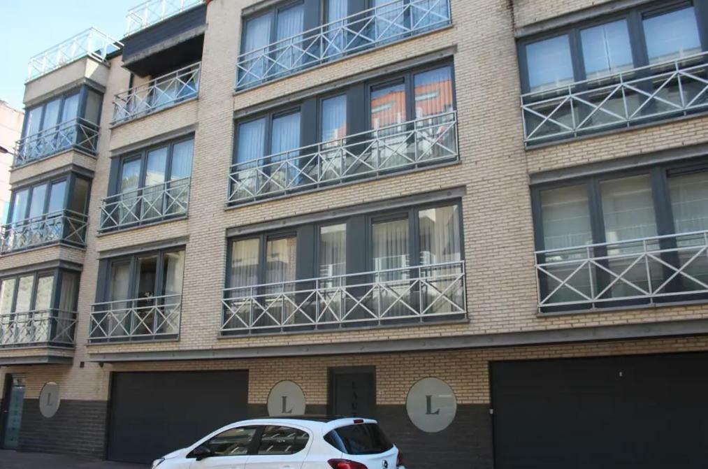 Апартаменты Residentie Lautrec Кнокке-Хейст Экстерьер фото