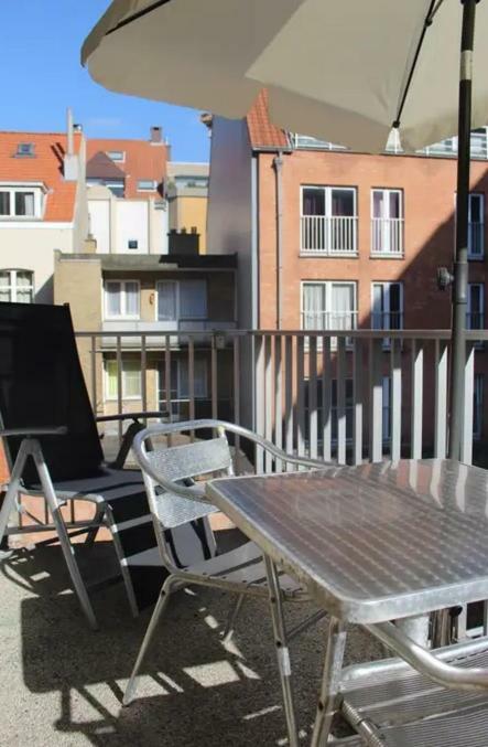 Апартаменты Residentie Lautrec Кнокке-Хейст Экстерьер фото